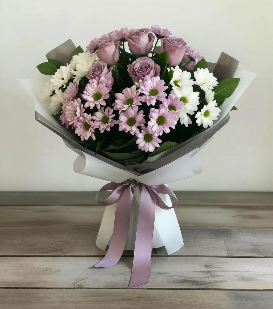 Букет цветов из: Хризантемы и Розы в Окуловке