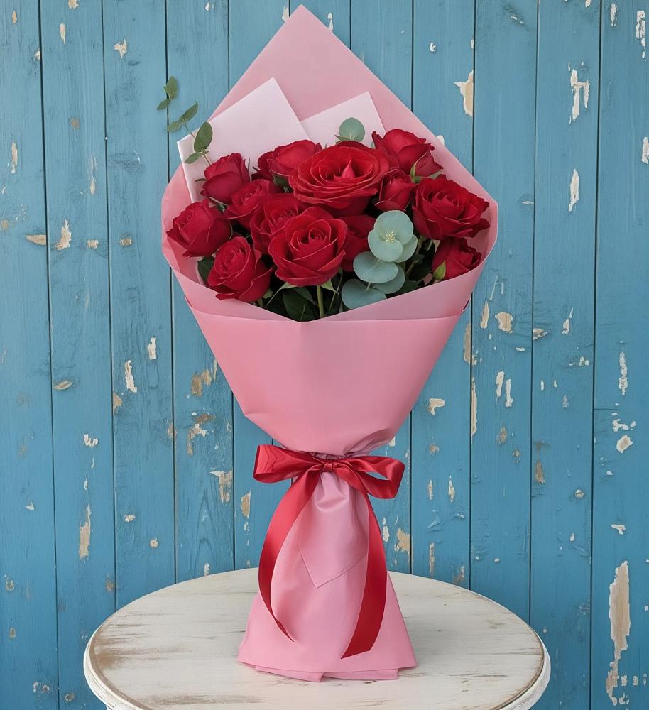 Букет цветов из: Розы в Окуловке