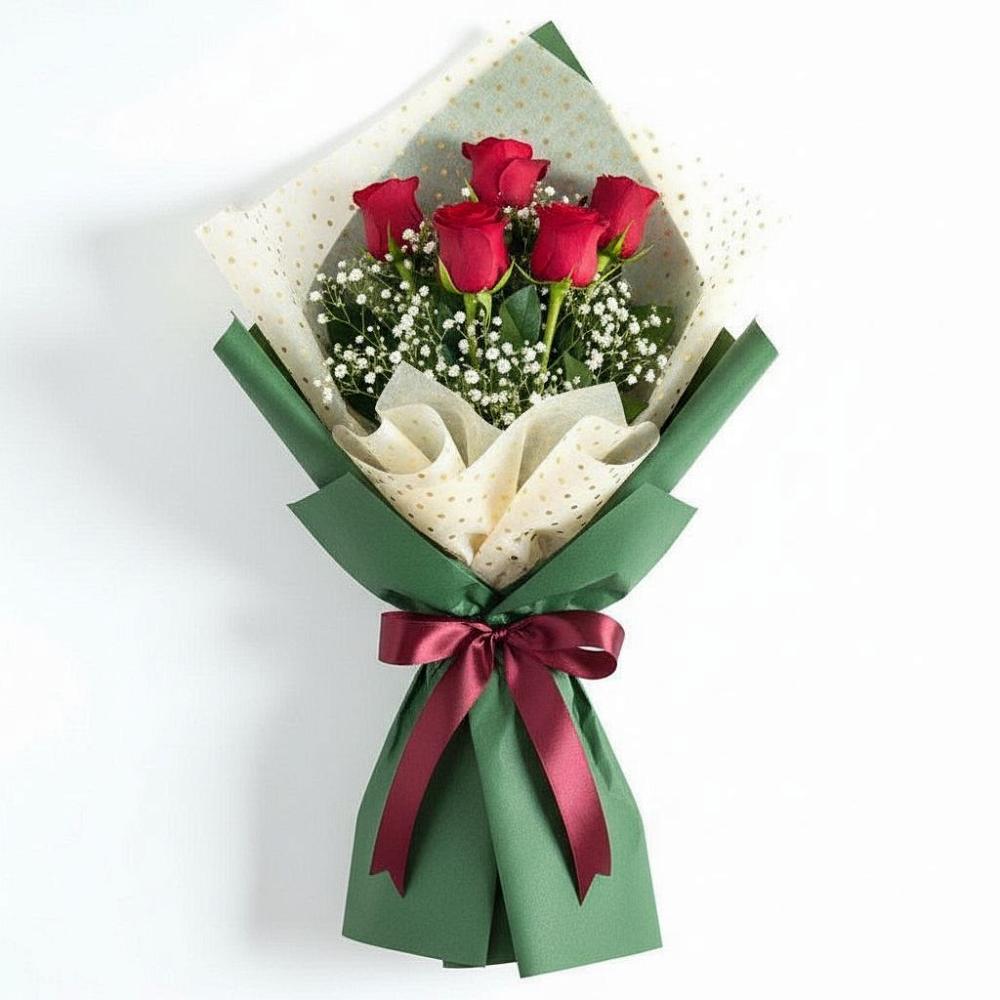 Букет цветов из: Розы в Окуловке