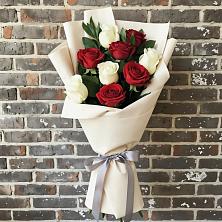 Букет цветов из:  Розы в Окуловке