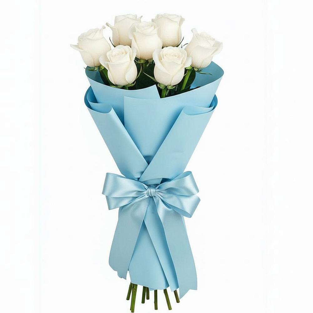 Букет 7 белых роз Проуд в Окуловке