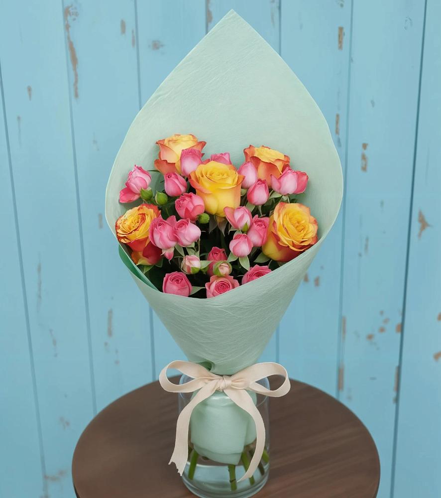 Букет цветов из: Розы в Окуловке