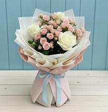 Букет цветов из:  Розы в Окуловке