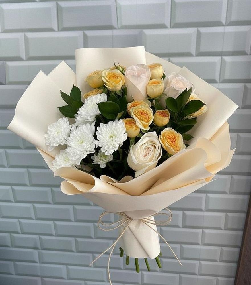 Букет цветов из: Розы и Хризантемы в Окуловке