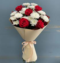 Букет цветов из:  Розы и Хризантемы в Окуловке