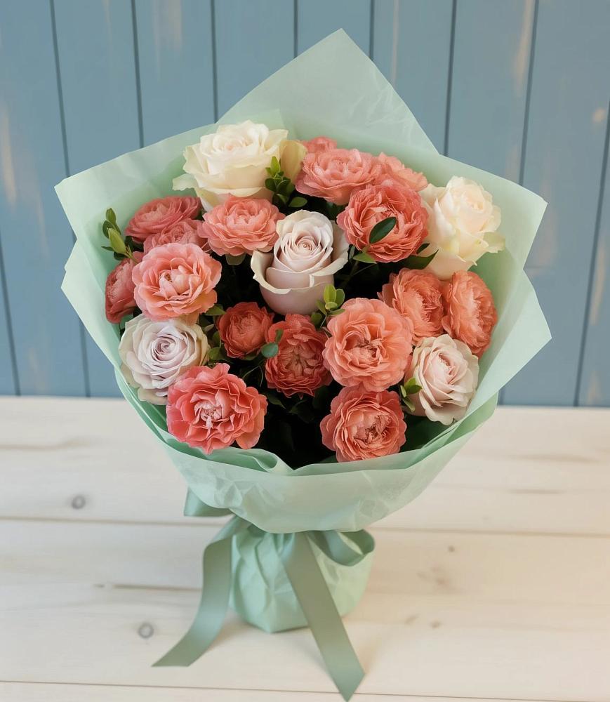 Букет цветов из: Розы в Окуловке