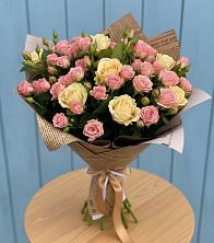 Букет цветов из:  Розы в Окуловке