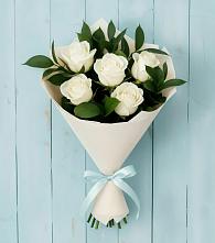 Букет цветов из:  Розы в Окуловке