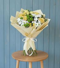 Букет цветов из:  Хризантемы и Розы #REPLACE_PRED# Окуловке