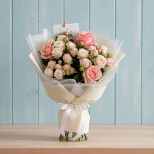 Букет цветов из:  Розы #REPLACE_PRED# Окуловке