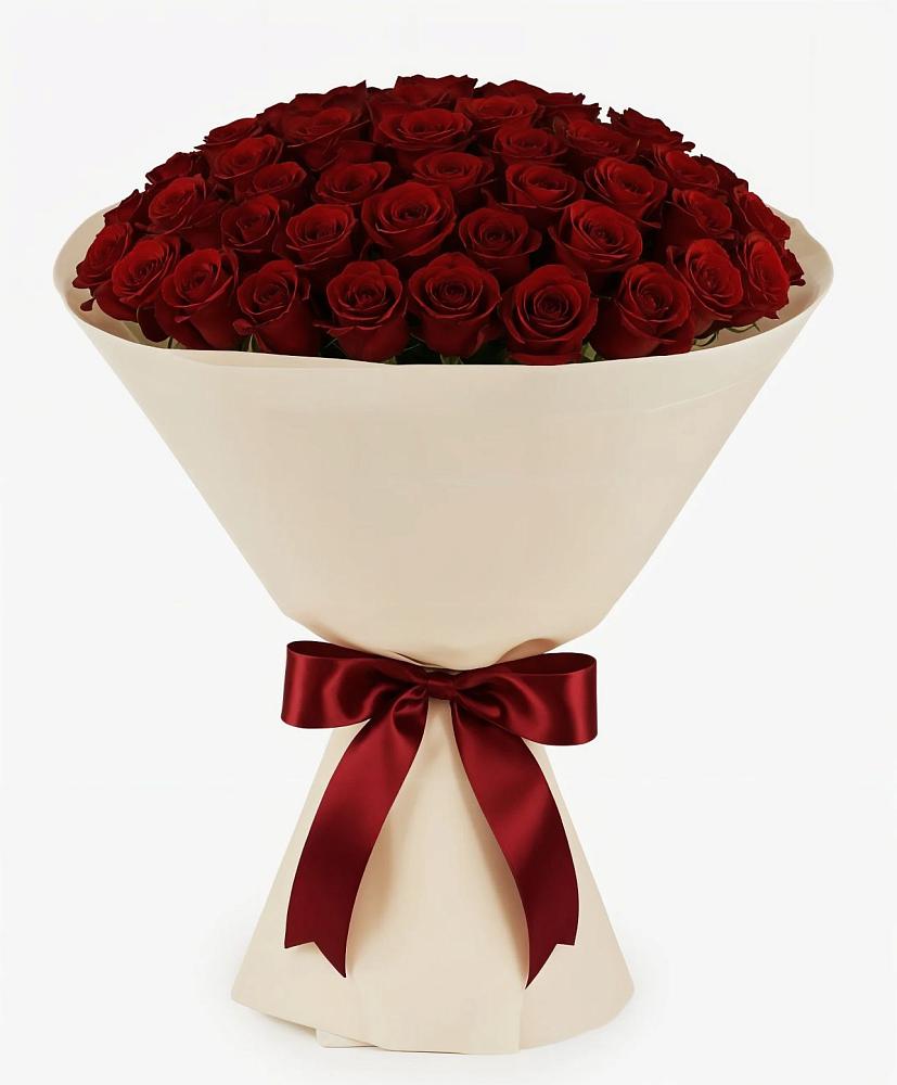 Букет 101 Бордовая роза Блэк Бакарра в Окуловке