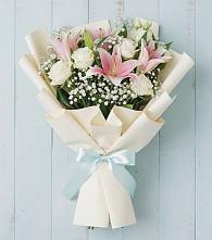 Букет цветов из:  Лилии в Окуловке