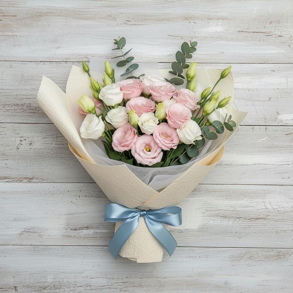 Букет цветов из: Лизиантусы в Окуловке